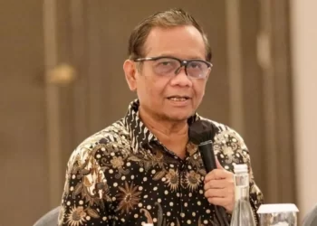 Menteri Koordinator Bidang Politik, Hukum, dan Keamanan, Mahfud MD, Menegaskan Pentingnya Dukungan Terhadap Pengungkapan Kasus Pencucian Uang di Indonesia