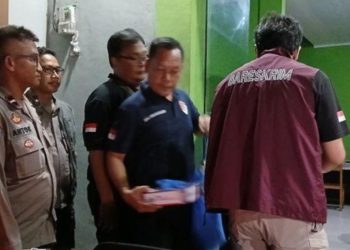Bareskrim Geledah Kantor-Rumah Kades Kohod Tangerang soal Kasus Pagar Laut