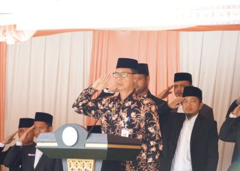 Bupati Bengkalis Pimpin Upacara Hari Santri Nasional 2025 di Pondok Modern Al Jauhar Duri