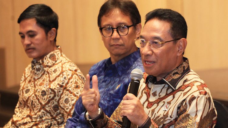 DPR Beri “Lampu Hijau” ke MKD Gelar Sidang Etik Sahroni hingga Adies Kadir