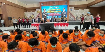 Polresta Sidoarjo Gagalkan Penyelundupan Narkoba, Amankan 8,2 Kilogram Sabu dan 10 Butir Ekstasi