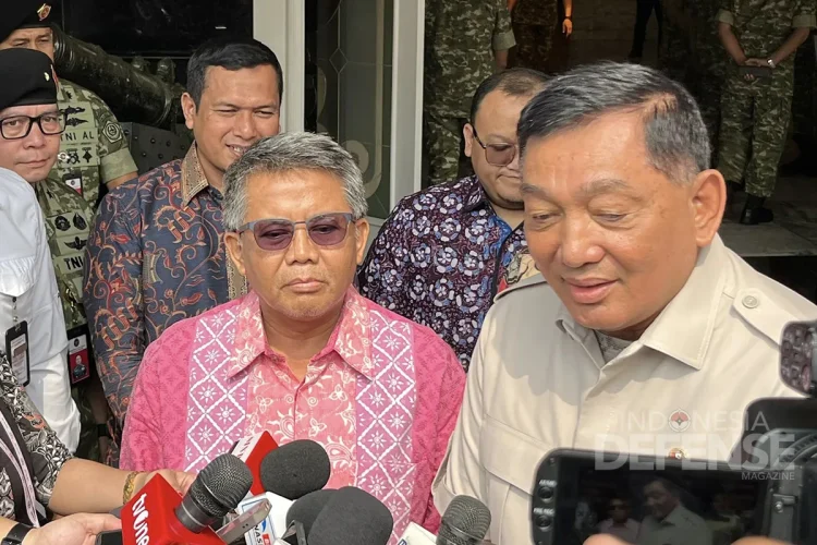 PKS Jajaki Kerja Sama Pelatihan Kader dengan Menhan Sjafrie, Incar Status Komponen Cadangan (Komcad)