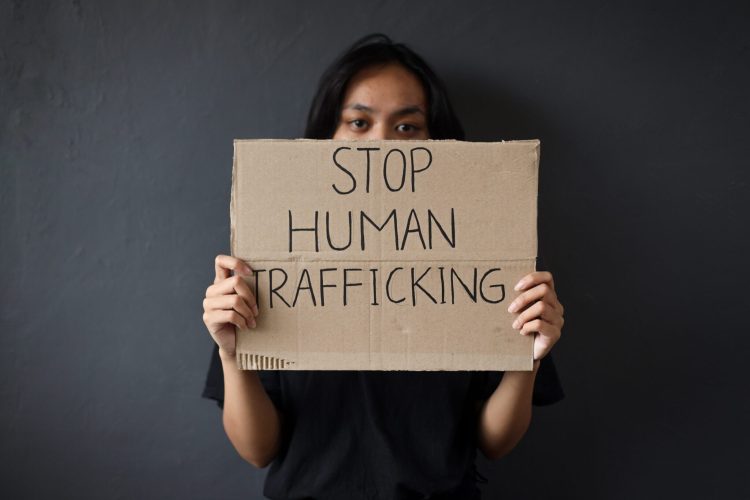 Perangi Perdagangan Orang, Satgas TPPO Ungkap Modus Baru Perekrutan Pekerja Migran Ilegal ke Timur Tengah Melalui Media Daring