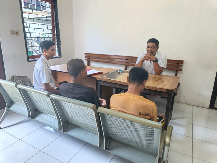 Sat Narkoba Polresta Serahkan 2 Tersangka Narkotika ke Kejaksaan Jayapura