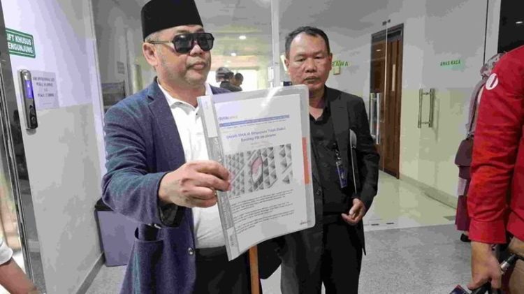 Polemik Ijazah Palsu Gibran Memicu Seruan Interpelasi DPR