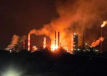 Kilang Minyak Pertamina di Riau Terbakar