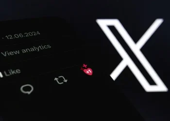 Kominfo Beri Teguran Keras Ketiga kepada Platform X (Twitter) terkait Denda Konten Pornografi