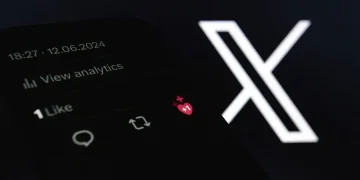 Kominfo Beri Teguran Keras Ketiga kepada Platform X (Twitter) terkait Denda Konten Pornografi