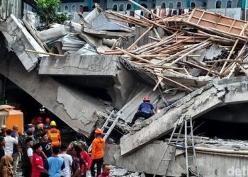 Tim SAR Masih Mencari 38 Orang Hilang Setelah Gedung Pesantren Ambruk di Sidoarjo