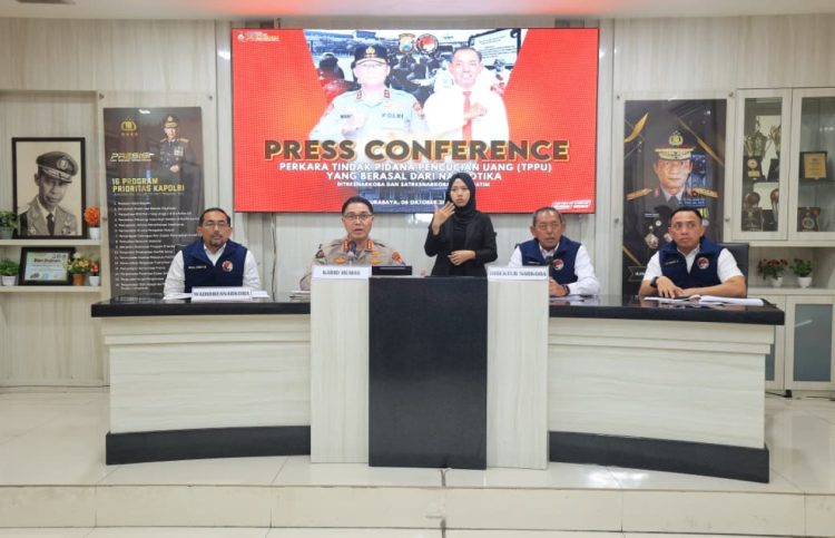 Polda Jatim Bongkar TPPU Narkoba Rp30 Miliar, Sita Aset Besar