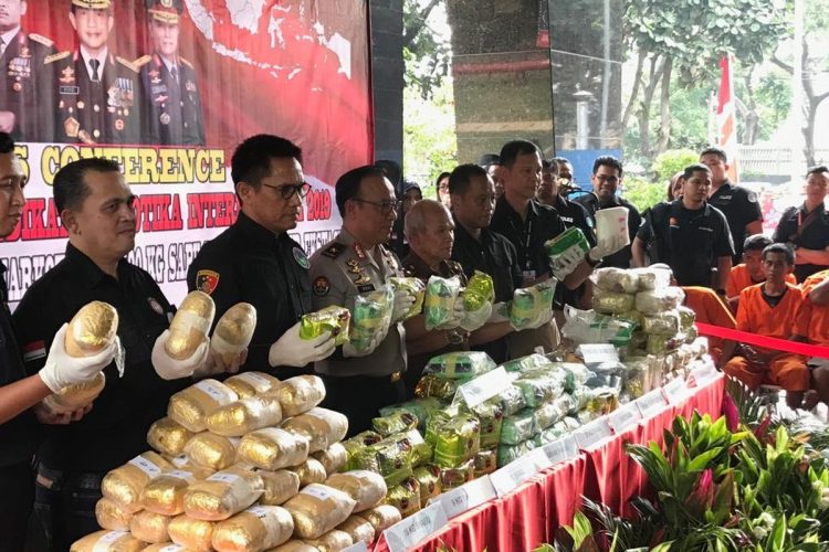 Keberhasilan Polri: Bareskrim Musnahkan 500 Kg Sabu Jaringan Internasional, 7 Tersangka Ditangkap