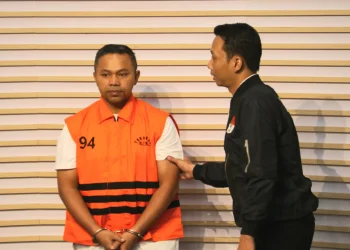 KPK Tetapkan Gubernur Riau Abdul Wahid Tersangka Suap Proyek Jalan Rp 177 Miliar