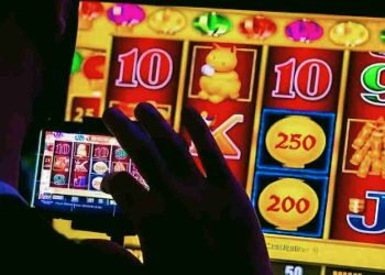 DPR Desak Pemerintah Gunakan Data PPATK, Bidik Wajib Pajak yang Diduga Terlibat Judi Online dan Pornografi