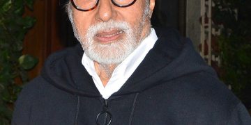 Amitabh Bachchan: Artis Pembayar Pajak Tertinggi di India