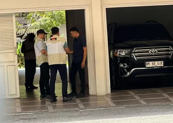 KPK Sita Dokumen Anggaran Hingga Selidiki Dugaan TPPU Gubernur Riau, Aset Kendaraan Mewah Jadi Sorotan