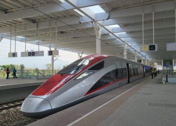 Jokowi Soroti Kerugian Kereta Whoosh Rp2,2 T, Pengamat Nilai Proyek Strategis Harus Lebih Transparan