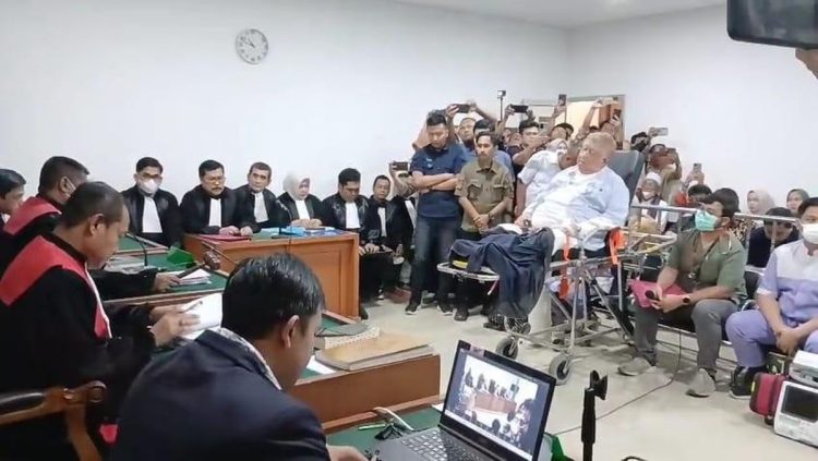 Sidang Perdana Haji Alim Kasus Pemalsuan Surat Tanah Ganti Rugi Tol: Didakwa Rugikan Negara